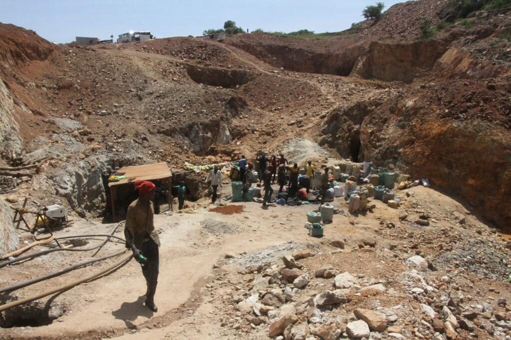 Open-pit artisanal gold workings in the Migori belt, Kenya